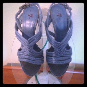 7 for all Mankind "Riley" Blue Jute heels sz 9.5